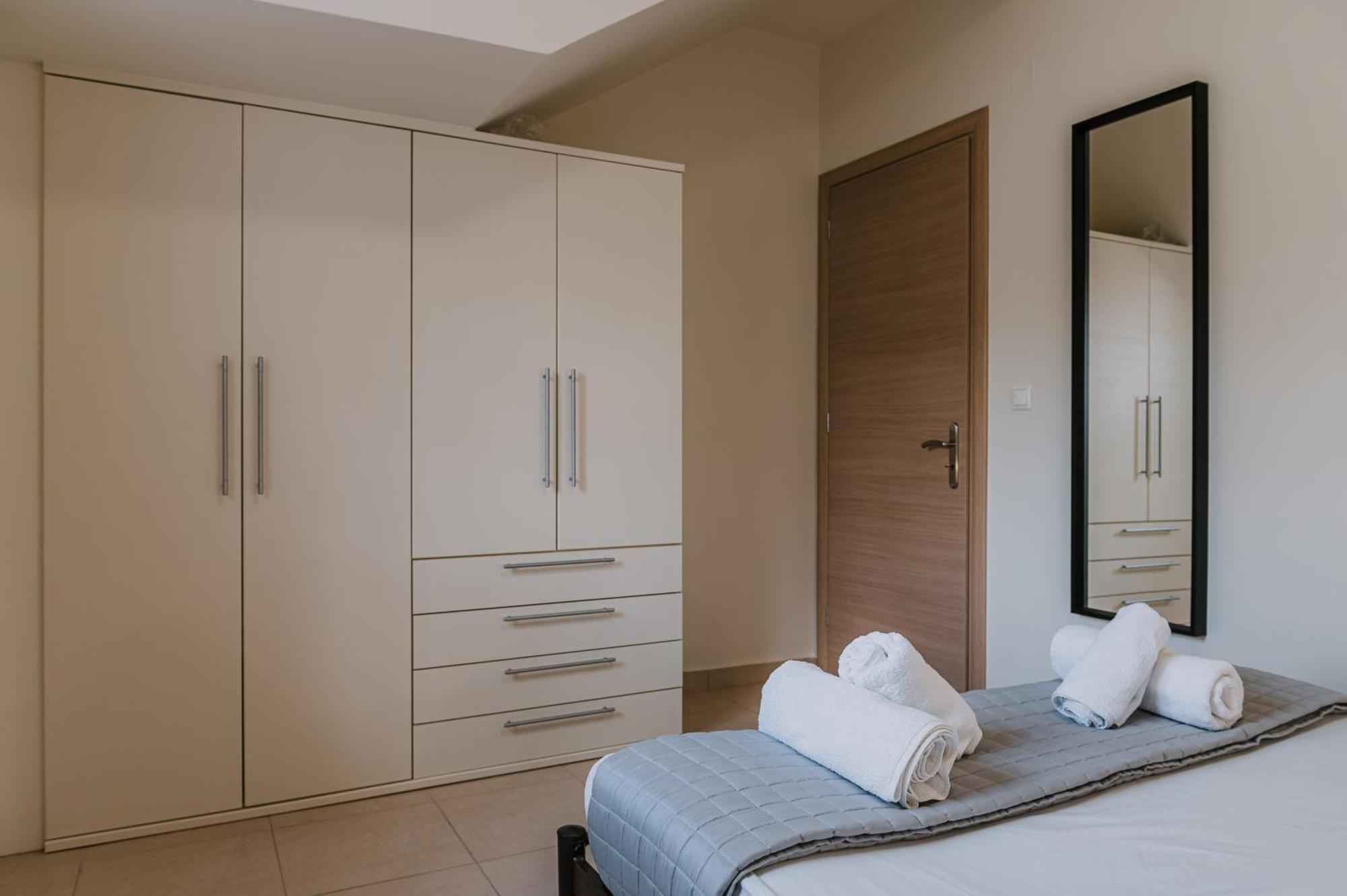 Hb Modern Apartments Tolón Pokoj fotografie